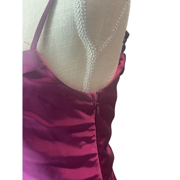 Showing Off a Little Magenta Asymmetrical Tulip Midi Dress Size Medium - Picture 2 of 7